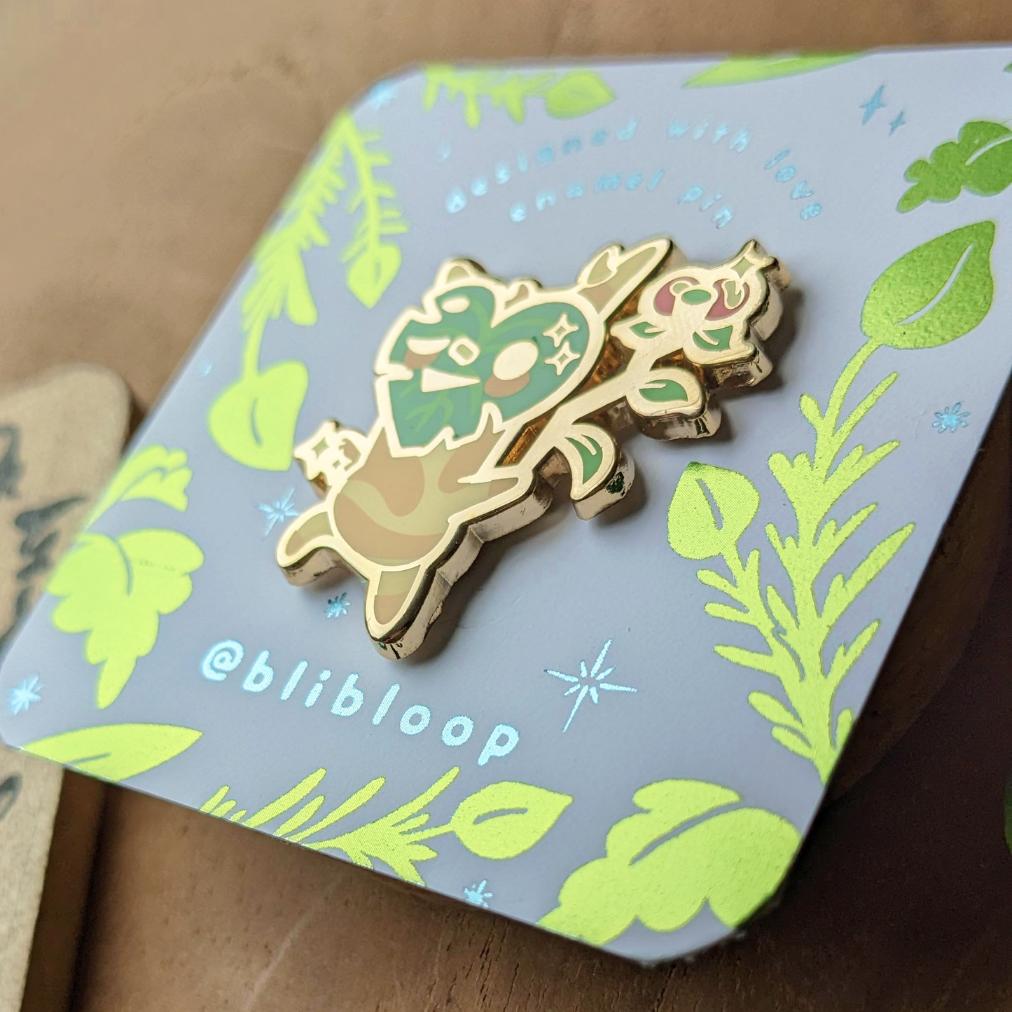 Pin - Korok holding a branch