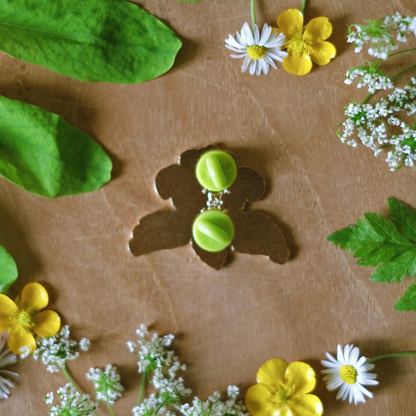 Pin - Brightbloom Seed (Glows in the Dark)