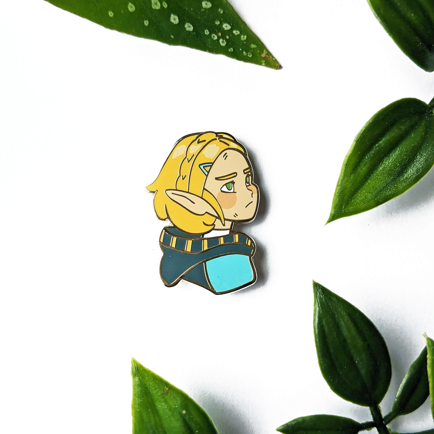 Set of 3 pins - Decayed Sword, Link and Zelda