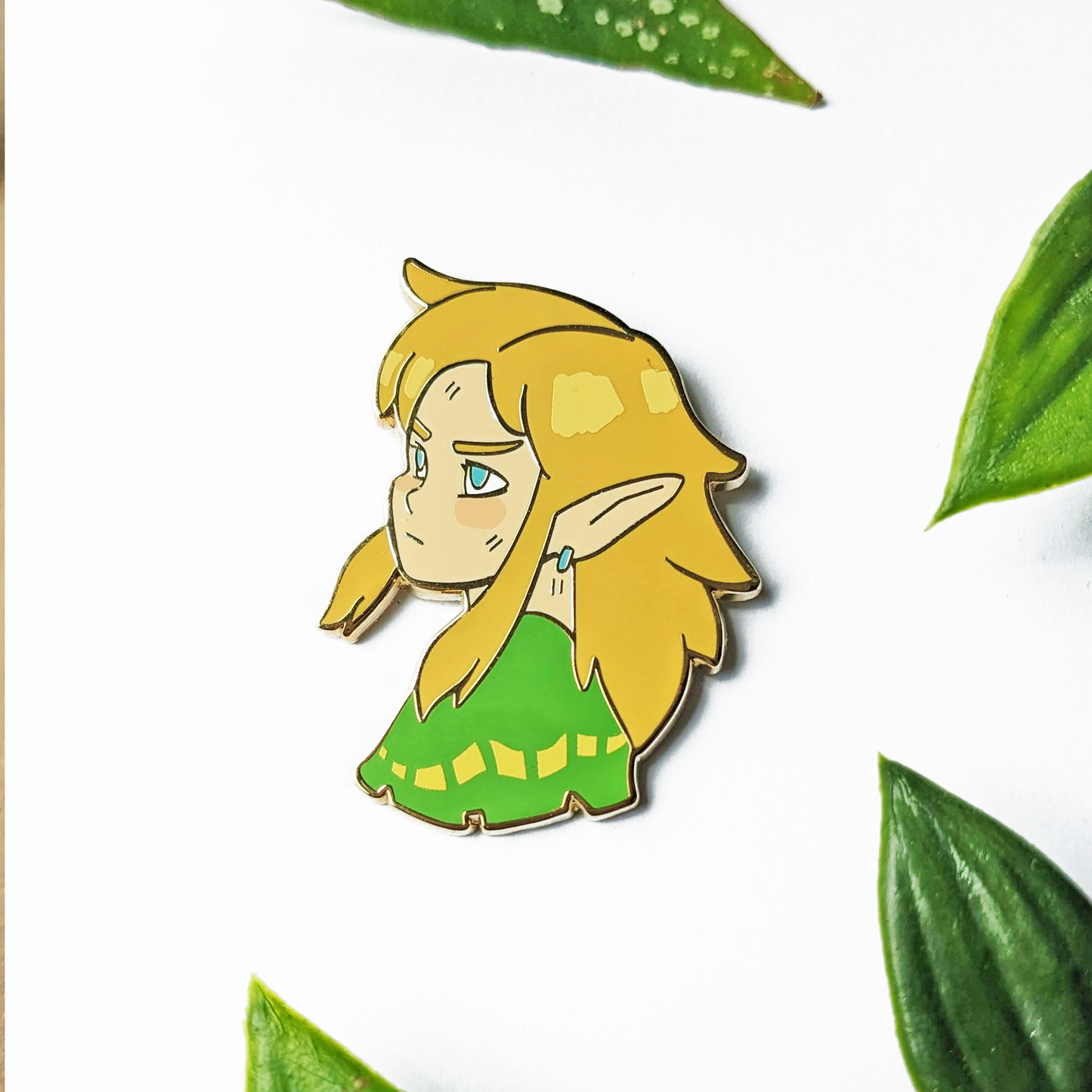 Set of 3 pins - Decayed Sword, Link and Zelda
