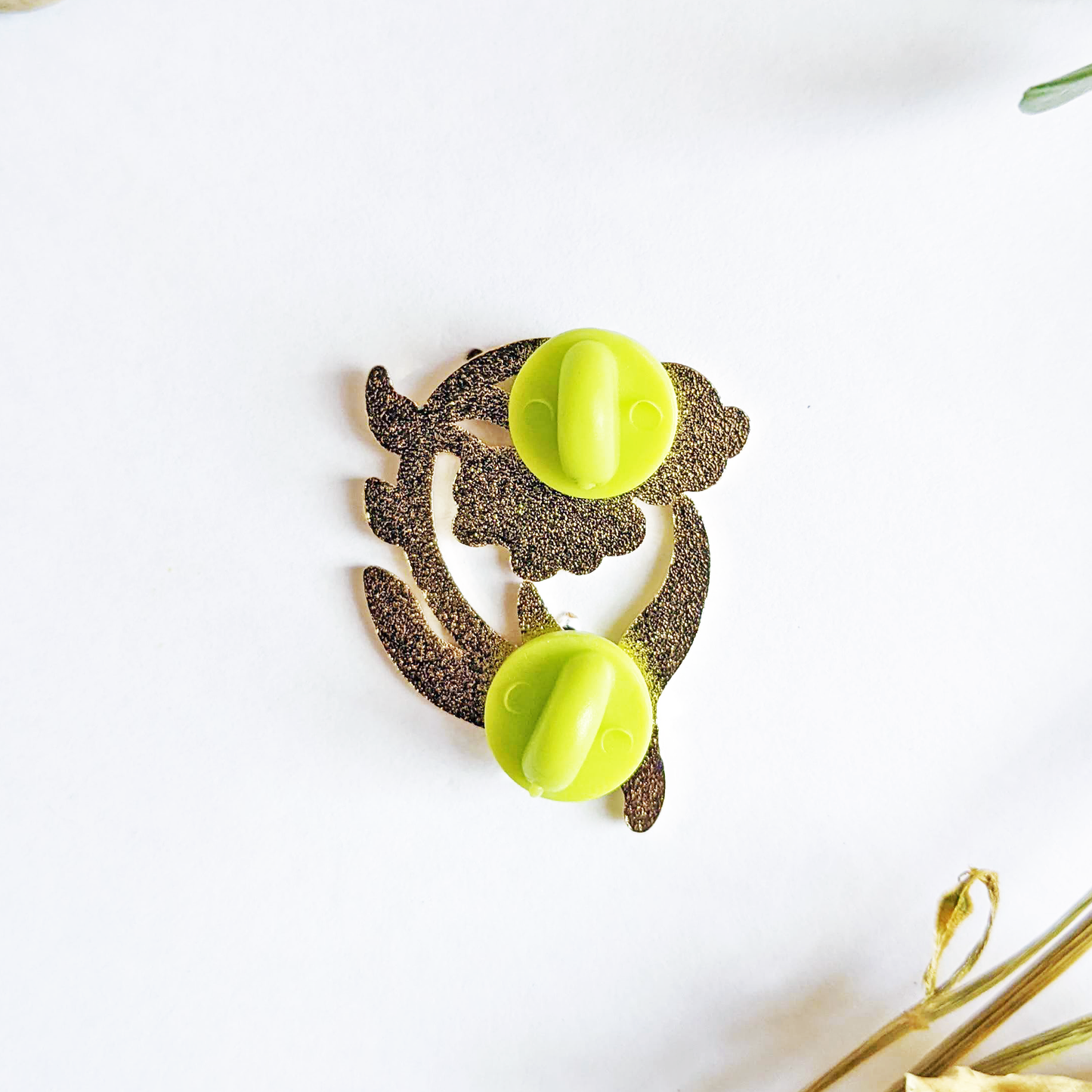 Pin - Blue Nightshade