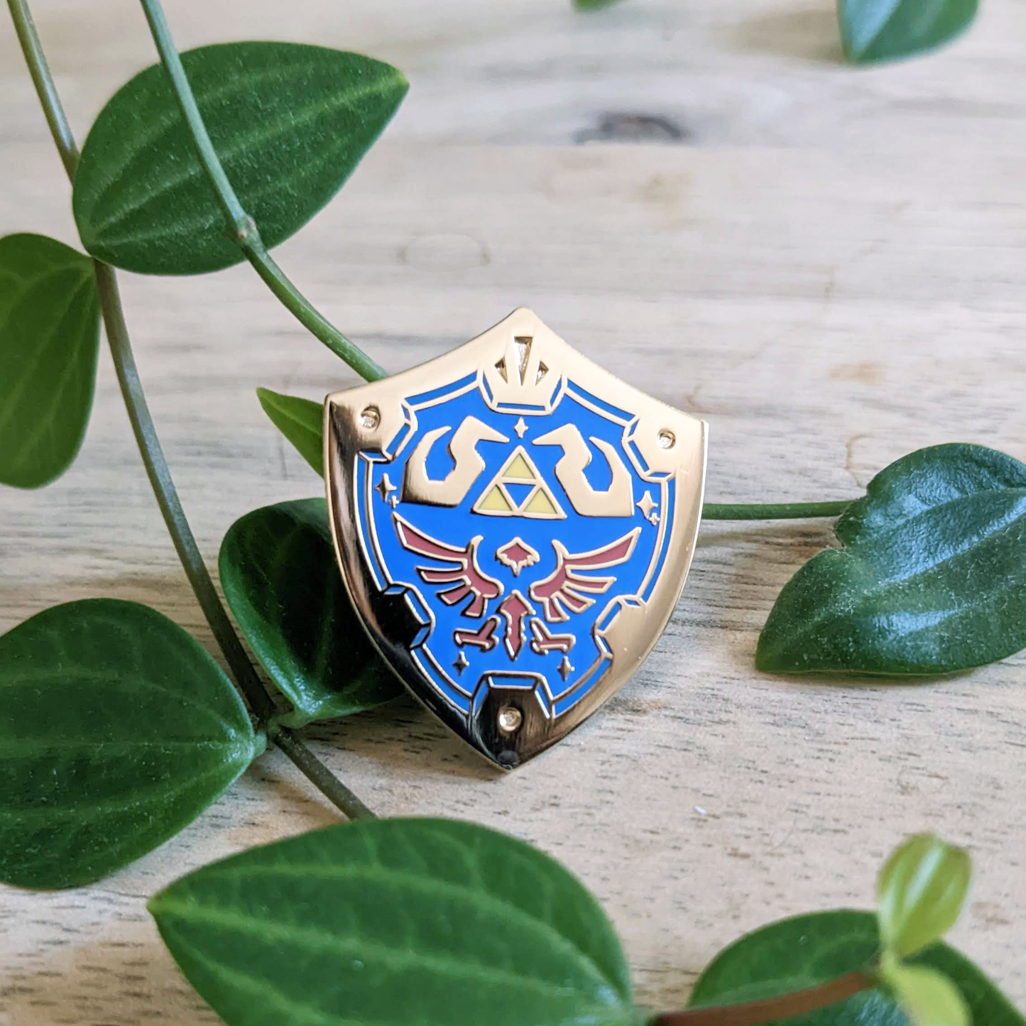 Pin - Hyrule Shield (2 versions)