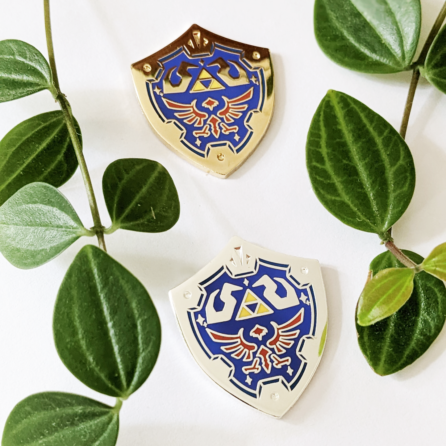 Pin - Hyrule Shield (2 versions)