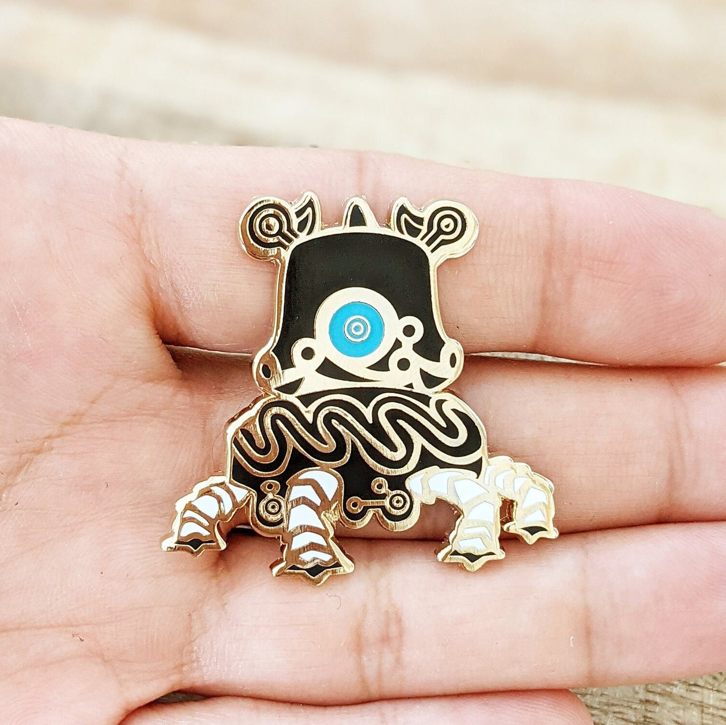 Pin - Chibi guardian