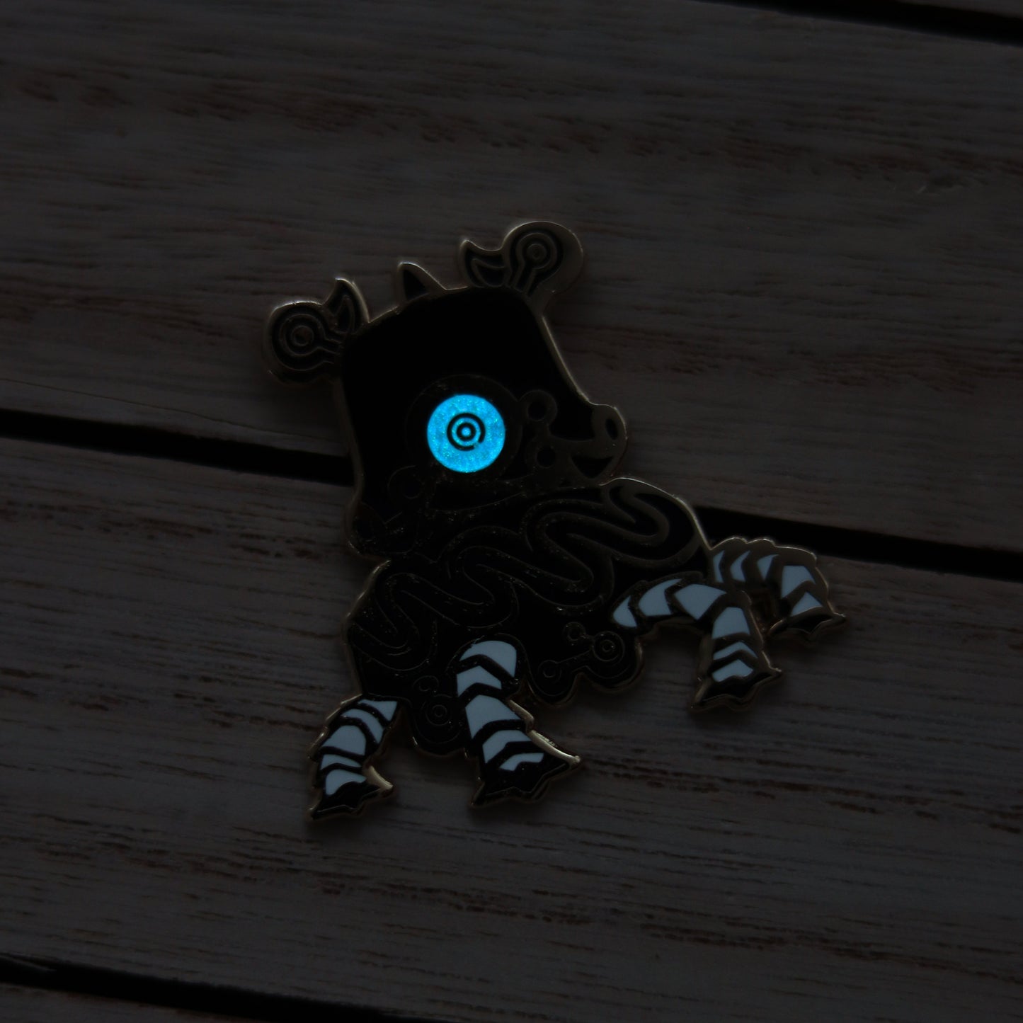 Pin - Chibi guardian